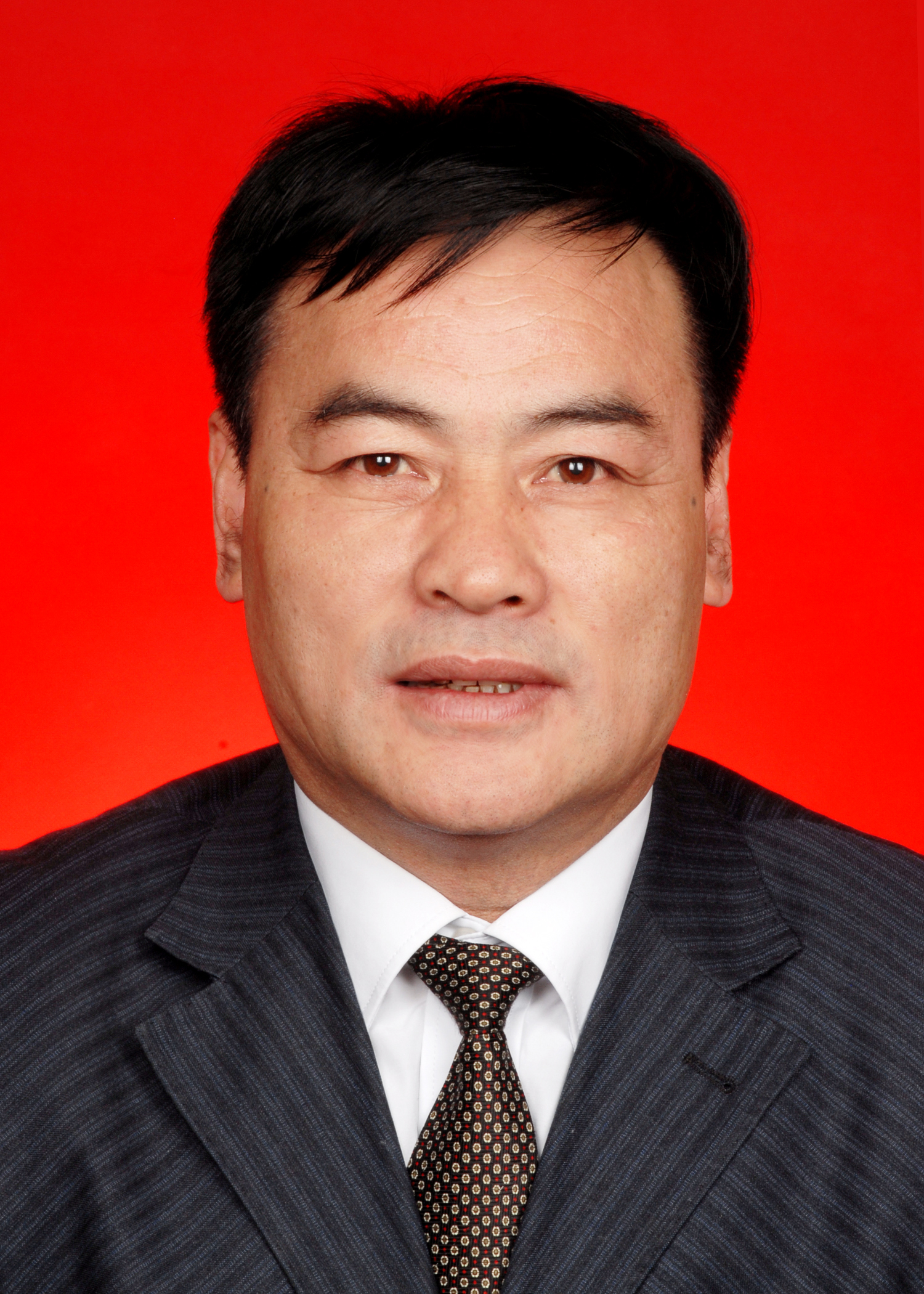 周庆良（常务副会长）