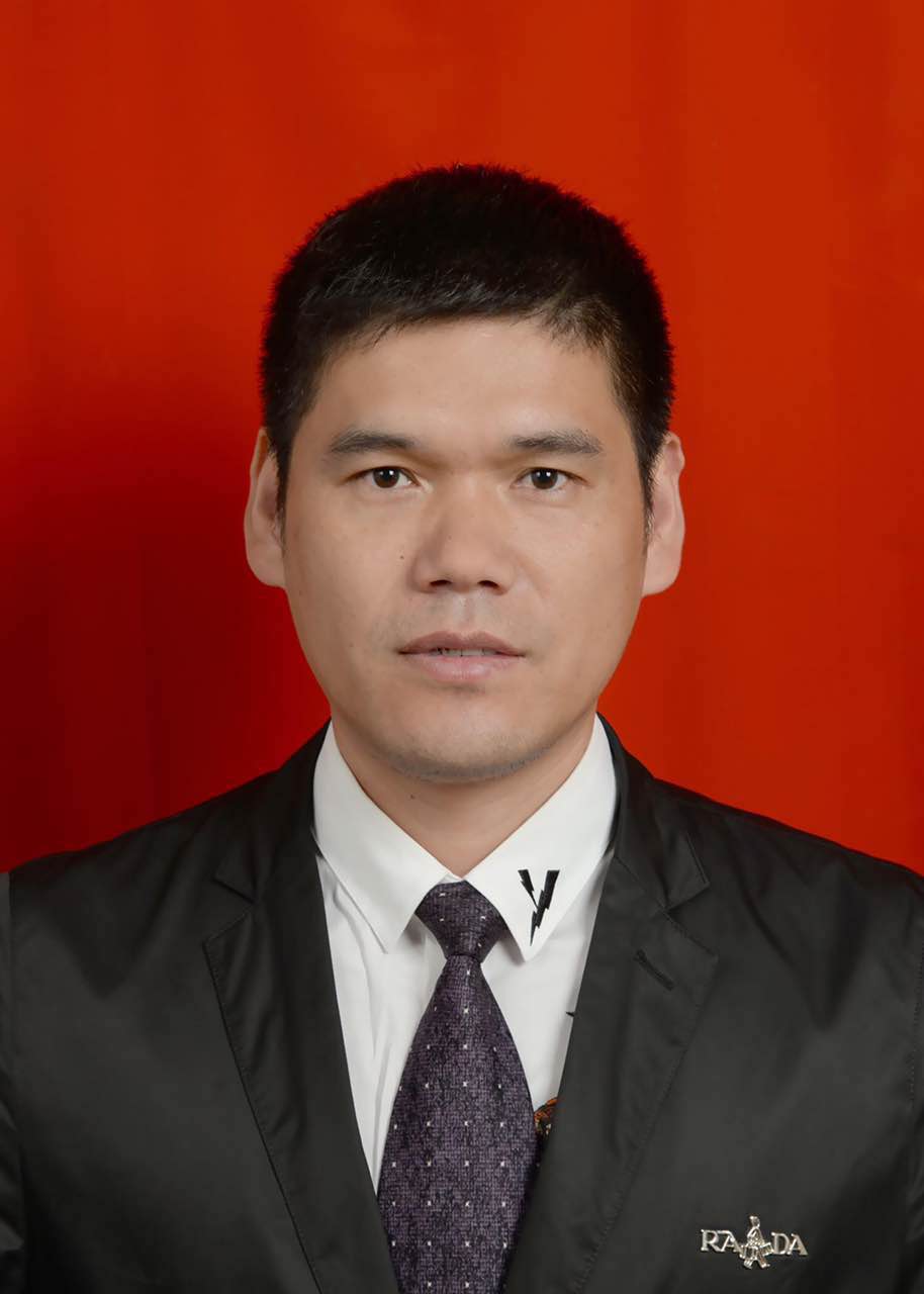 刘新德（常务副会长）